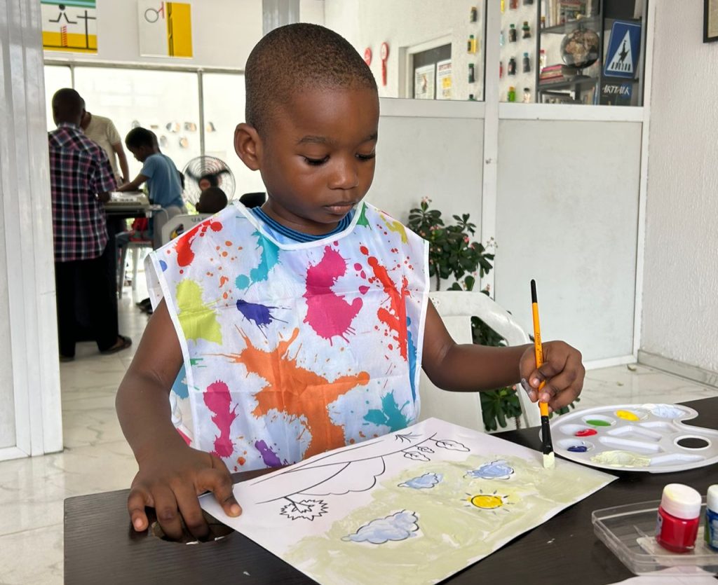 SATURDAY ART AND MUSIC CLASSES FOR CHILDREN